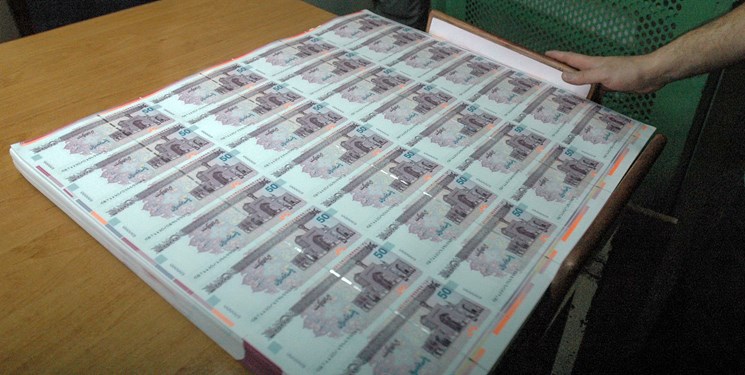 واکنش توئیتری اقتصاددانها به طرح گشایش اقتصادی/تعهد دولت به بازخرید اوراق سلف نفتی آثار فاجعه باری دارد