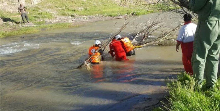غرق شدن پسربچه 4 ساله در کانال آب قیامدشت