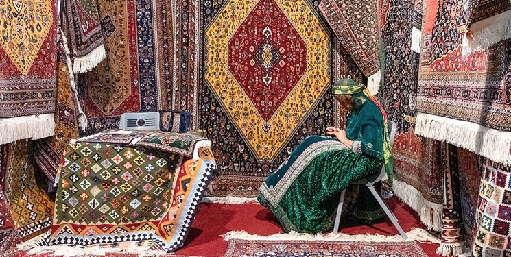 نوسانات صادرات فرش ایران در 6 سال اخیر+جدول