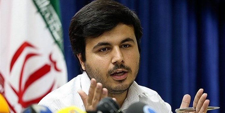 بهرهبرداری از ظرفیتهای جدید تولید فولاد برای مقابله با تحریمها امری مهم است