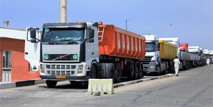 نوسازی436 دستگاه کامیون از محل تولید داخل/ گیر و دار اداری واردات کامیون های با عمر 3 سال
