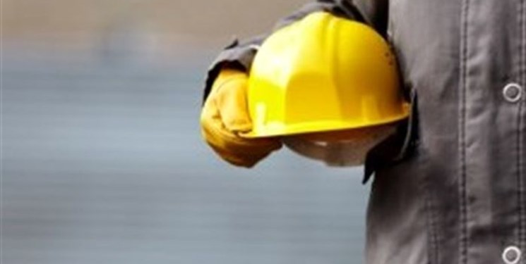 تذکر به وزیر کار برای پرداخت حق بیمه کارگران از سوی کارفرمایان