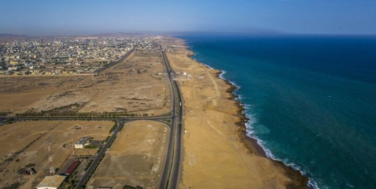 پایش آلودگیهای نفتی و ساختوسازهای غیرمجاز در سواحل از طریق هواپیمای فوق سبک