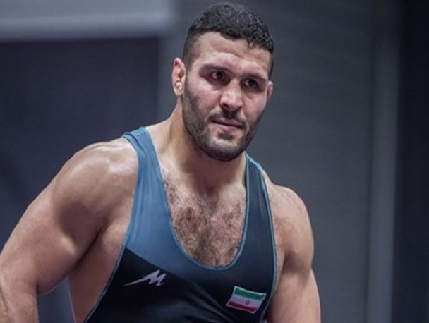 یزدانی دوبنده‌های آبی را کوچ می‌کند/ آغاز رسمی مربیگری پلنگ قدیمی جویبار با کشتی استقلال