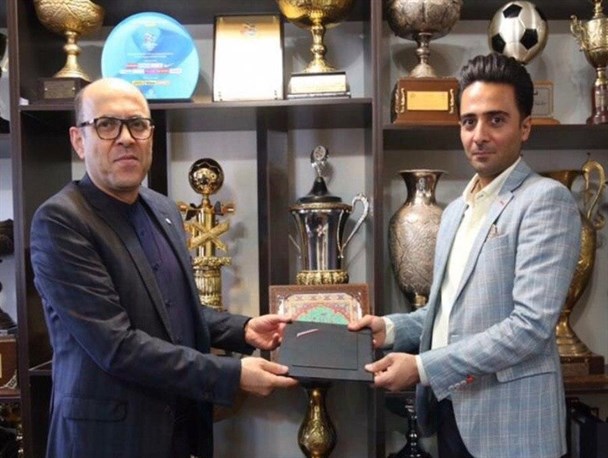 نوروزی: 3ماه است که با وکلای خارجی و داخلی درحال مذاکره‌ایم/ به قرارداد با مجیدی پای‌بندیم