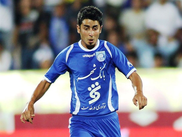 امیرآبادی: انگیزه‌های استقلال برای دربی بیشتر است/ بی‌تدبیری فدراسیون و وزارت ناهنجاری تولید می‌کند