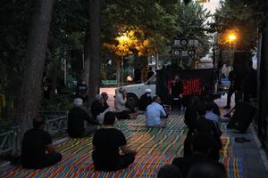 روضهخوانی مطیعی در کوچههای تهران +عکس روضهخوانی مطیعی در کوچههای تهران +تصاویر