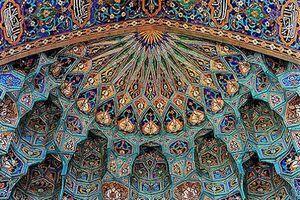 روایت کاشیکار پرماجر در عاشورا هنر کاشی کاری