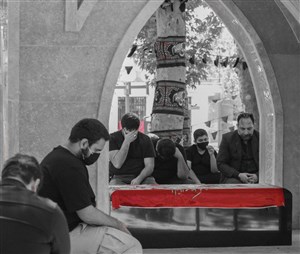 همزمان با بعدا از ظهر عاشورا و در محل فدراسیون کشتی 1