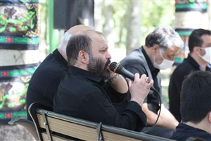 همزمان با بعدا از ظهر عاشورا و در محل فدراسیون کشتی 2