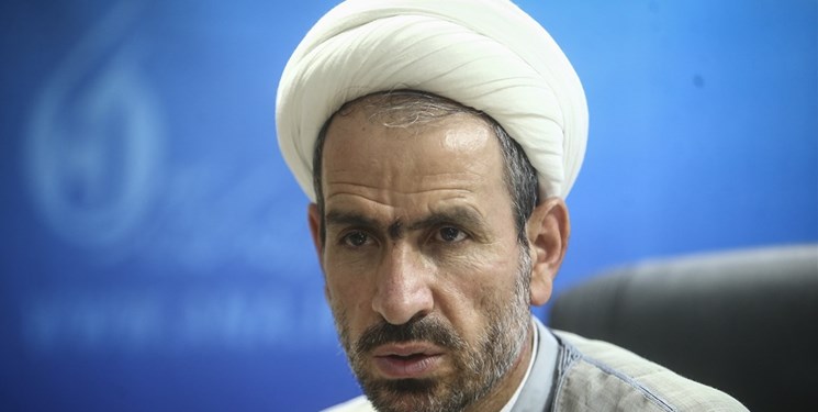 درآمد صهیونیستها از تلگرام بیش از فروش نفت ما است/ محدودیت سنی استفاده اینترنت برای جوانان اروپایی