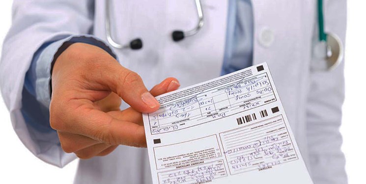 لزوم پرهیز از تجویز داروی خارجی/ وزارت بهداشت قیمت داروها را شفاف اعلام کند