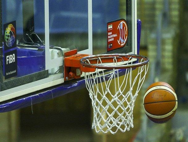 شاهین طبع با شهرداری گرگان تمدید کرد/ آقای سرمربی یک سال دیگر در قلعه عقاب‌ها