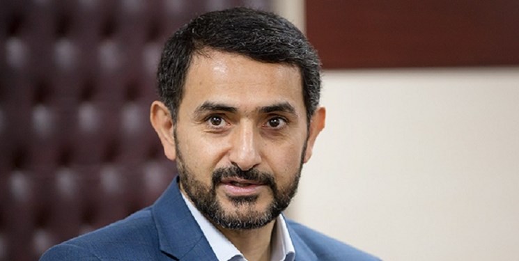 تکاپوی گسترده مرحوم فیرحی در جغرافیای فکر اسلامی و شیعی در خور تحسین است