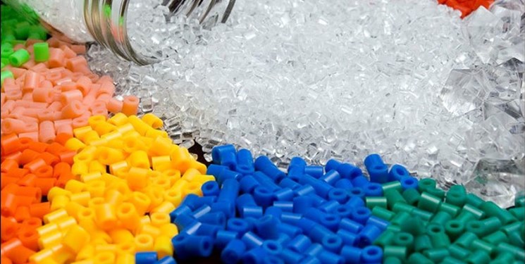 ناهماهنگی وزارت نفت در راه اندازی 17 طرح پتروشیمی