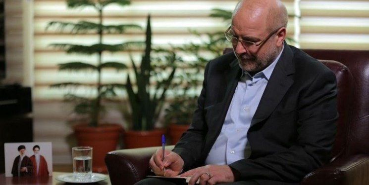 قالیباف: مردم باید بودن کتابخانه‌های عمومی را حس کنند