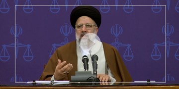 آیت‌الله رئیسی: دادستان‌ها برخورد نامناسب با متهم یا ارباب رجوع را پیگیری کنند