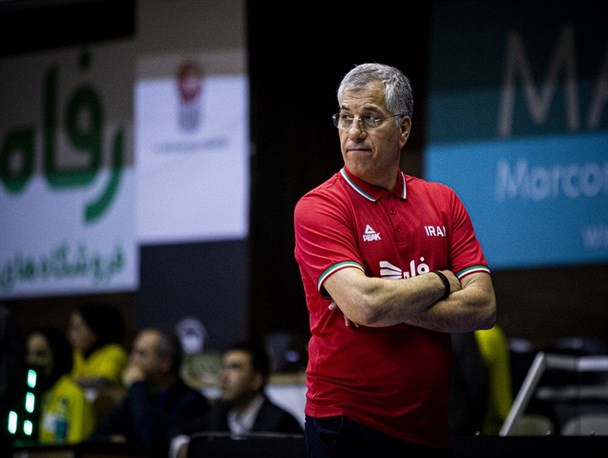 شاهین طبع: بازی دشواری را پشت سر گذاشتیم/ از عملکرد بازیکنانم رضایت دارم