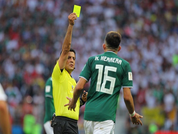 نام فغانی به لیست داوران فدراسیون فوتبال برگشت/ فهرست نهایی داوران ایرانی به فیفا ارسال شد