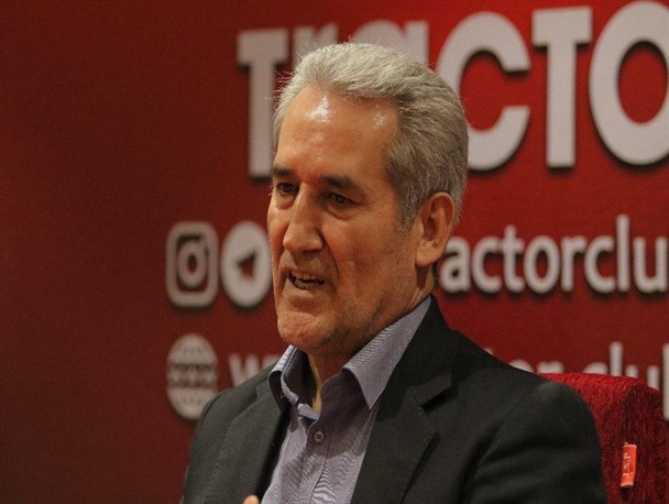 علیپور: به بازیکن جوان تراکتور مشاوره غیر اخلاقی داده اند/ تغییر در قرارداد مظاهری از 2 طریق به اطلاعش رسید