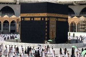 زائران خانه خدا از ۴ کشور به جوار کعبه رسیدند+فیلم - کراپ‌شده