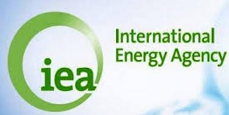 IEA : صدمه وارده به تقاضا برای نفت با واکسیناسیون سریعا جبران نمیشود