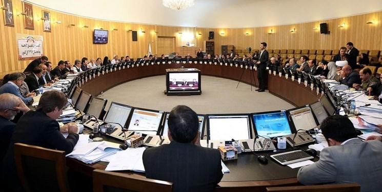 دوراهی سرنوشتساز کمیسیون تلفیق درباره کلیات بودجه ۱۴۰۰