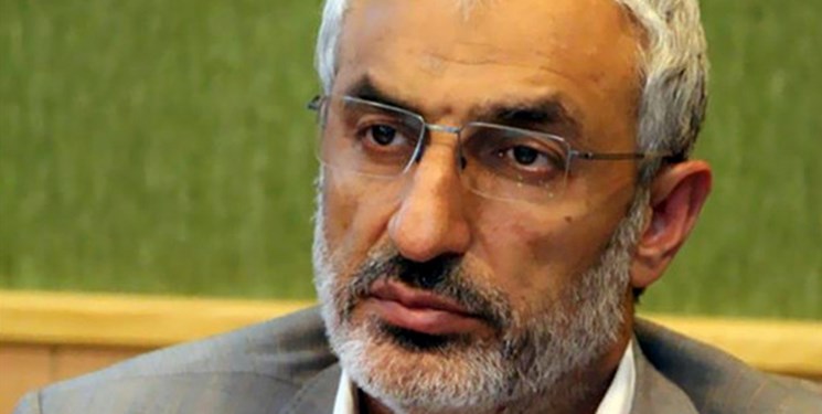 اجازه ندهیم مدیر بی‌انگیزه و فاقد آینده‌نگری روی کار بیاید/ اعتماد مردم به حوزه اجرایی پایین آمده