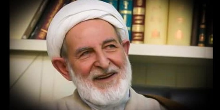آیتالله یزدی با بصیرت، شجاعت و عقلانیت از آرمانهای انقلاب دفاع کرد
