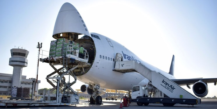 وضعیت هواپیماهای کشور برای انتقال واکسن کرونا/هما: ایرباس مسافری را هم باری میکنیم