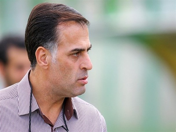 آذری: از روند امتیازگیری نکونام رضایت داریم/ به فدراسیون فوتبال فکر نمی‌کنم و تمرکزم روی فولاد است!