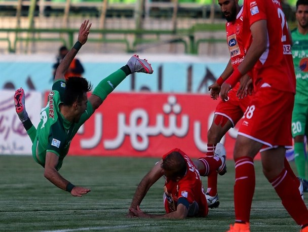 لیگ برتر فوتبال| پرسپولیس – ذوب آهن لغو شد/ کرونا علیه پرسپولیس و ذوب آهن!