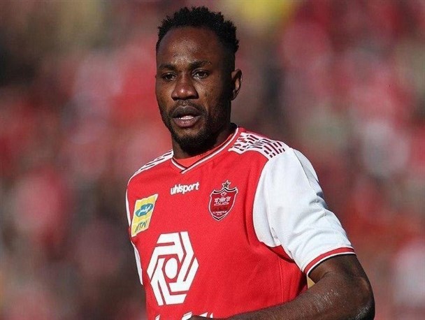 اقدام باشگاه برای بسته شدن پرونده اوساگونا/ پیشنهاد پرسپولیس برای توافق مهاجم آفریقایی