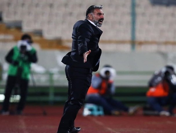 فکری: شبیه قوم بنی اسرائیل هستیم/ من سالمم، پوکرباز و شرط بند نیستم، ایراد استقلال منم