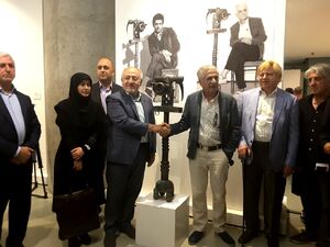 پرویز تناولی