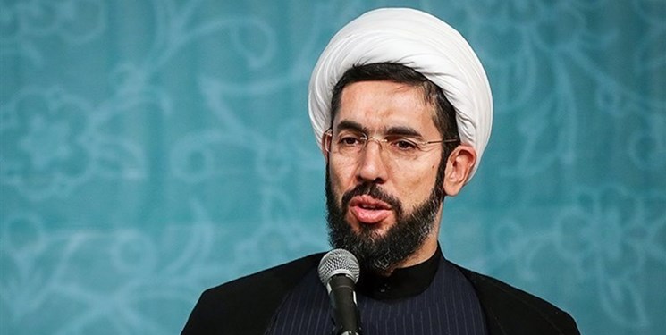 انتظار نماینده رهبر انقلاب از دانشگاهها و مراکز علمی برای معرفی مکتب سردار سلیمانی