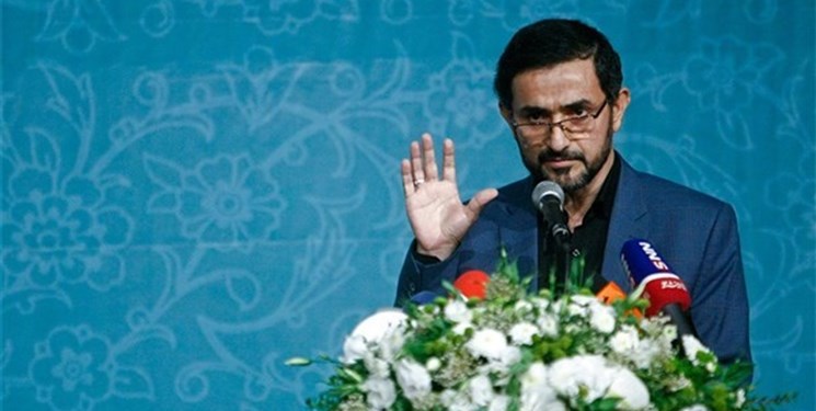 ۹دی و تشییع میلیونی شهیدسلیمانی نشانه پیشرفتگی و شکوفایی رابطه امامت ـ امت است