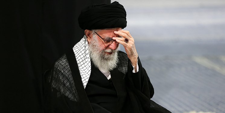 مراسم عزاداری شام شهادت حضرت فاطمه‌زهرا سلام‌الله‌علیها با حضور رهبر معظم برگزار شد