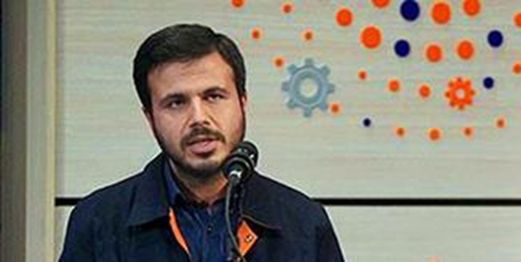 نمیگذاریم توهم فروش 2.3 میلیون بشکه نفت در سال آینده مردم را بدبخت کند
