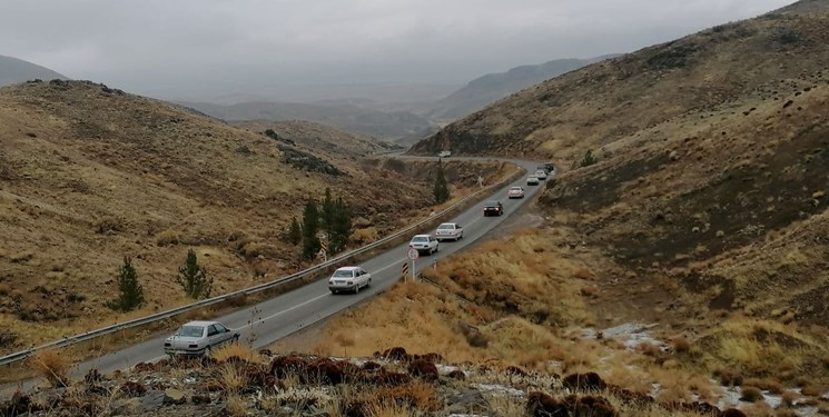 لغو محدودیت ترافیکی هراز و کندوان‌/تردد روان در آزادراه تهران-شمال و ترافیک در هراز