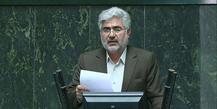 سختگیریهای بیمورد در مرز بازرگان برای مردم محدودیت ایجاد کرده است