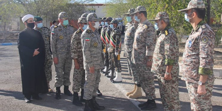 بازدید فرمانده کل ارتش از گروه پدافند هوایی چابهار