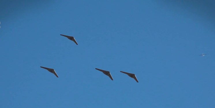 پرواز جمع پهپادهای شاهد ۱۸۱ سپاه در رزمایش پیامبر اعظم ۱۵