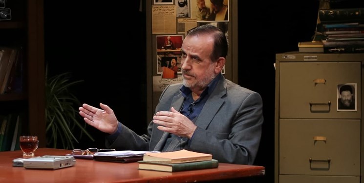 منافقین به شدت مخالف ماندن ارتش بودند/ شهید کلاهدوز معتقد به لزوم شکل‌گیری سپاه بود