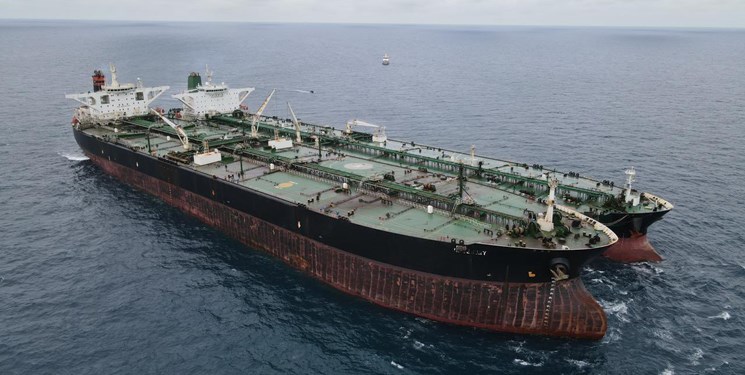2 نفتکش در آب‌های اندونزی توقیف شدند/ یکی از نفتکش‌ها ایرانی است