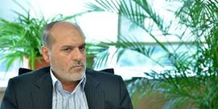 تشریح دلایل کاهش ذخایر دارویی کشور/ مشکل انتقال پول خرید مواد اولیه دارو به هند و چین