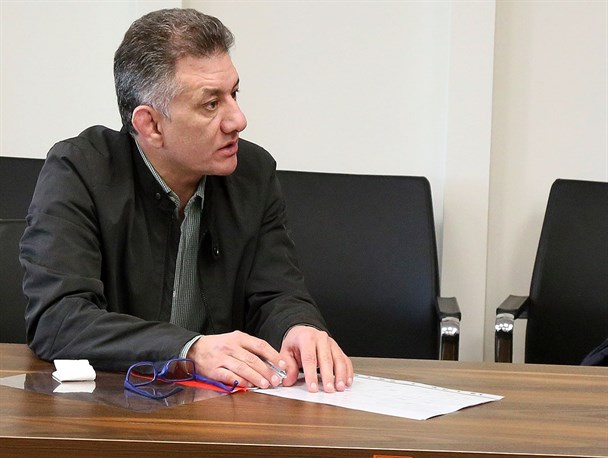 محمدی: نمی توانیم در همه تورنمنت ها حضور داشته باشیم/ باید به کشتی گیران مان تلنگر بزنیم