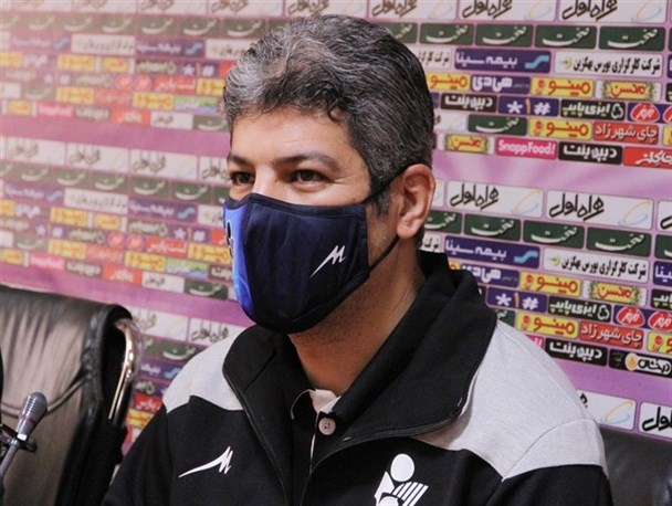 پاشایی:‌ جنگ پیکان و فولاد نابرابر است/ امیدوارم نیمکت حریف برایمان مشکل ساز نشود