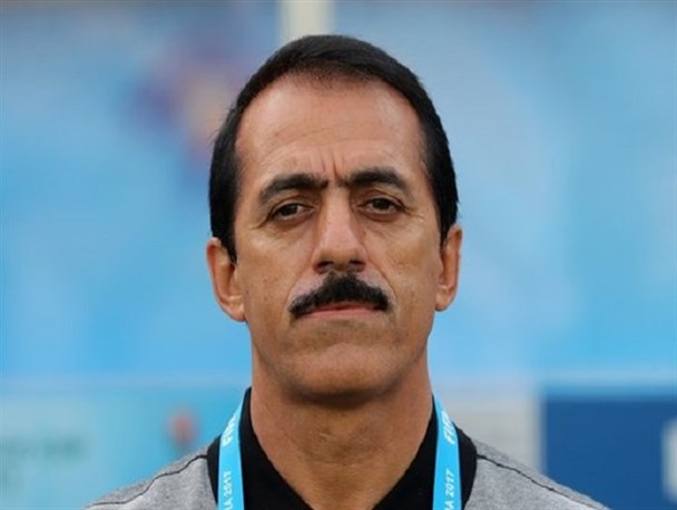 چمنیان: با تمرکز کامل به دنبال ۳ امتیاز دیدار با استقلال هستیم/ سعی می‌کنیم برای هر بازی سورپرایز داشته باشیم