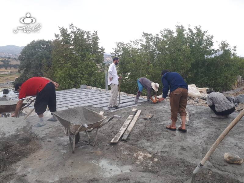 طلبه آچار به دست، آداب و رسوم غلط را برانداخت + عکس